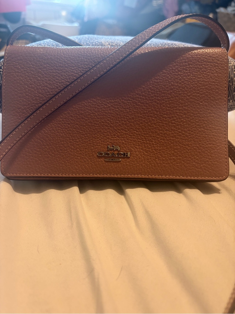Coach Anna Foldover Crossbody Clutch - dusty rose pink, NWT - Picture 3 of 4